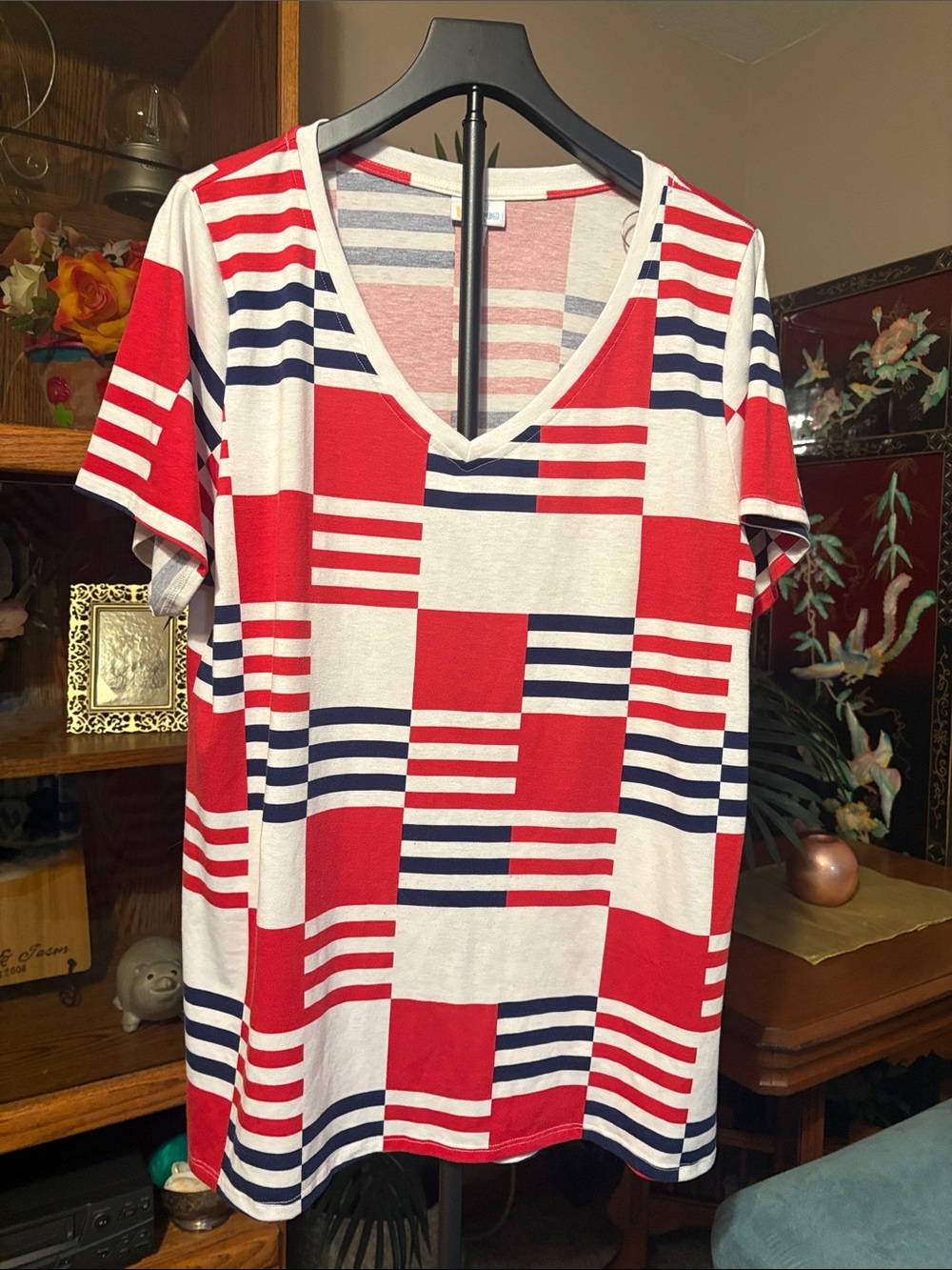 LuLaRoe Red White and Navy Geometric V-Neck Top